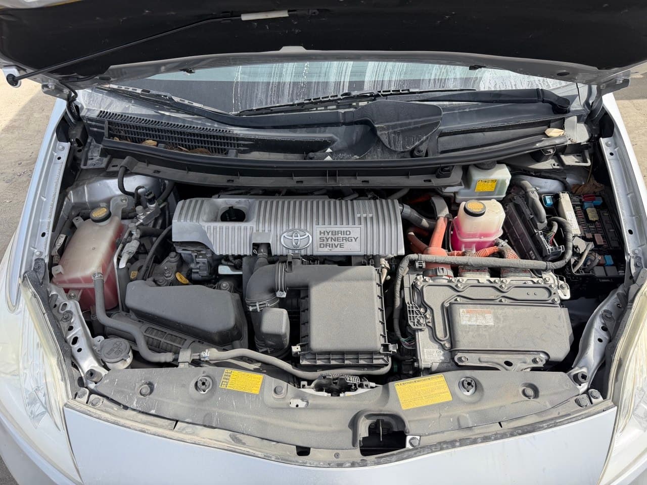 TOYOTA PRIUS - 1