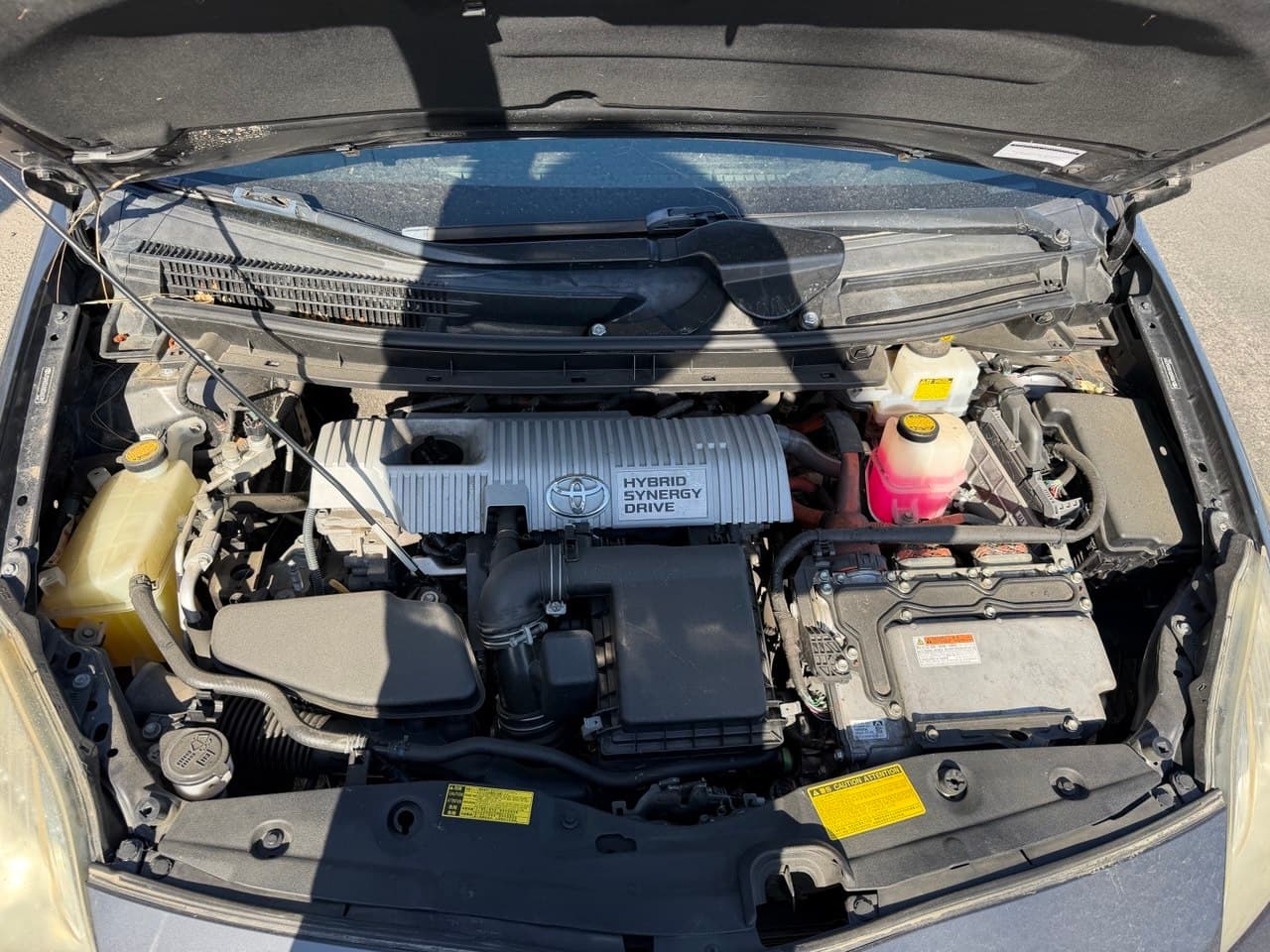 TOYOTA PRIUS - 1