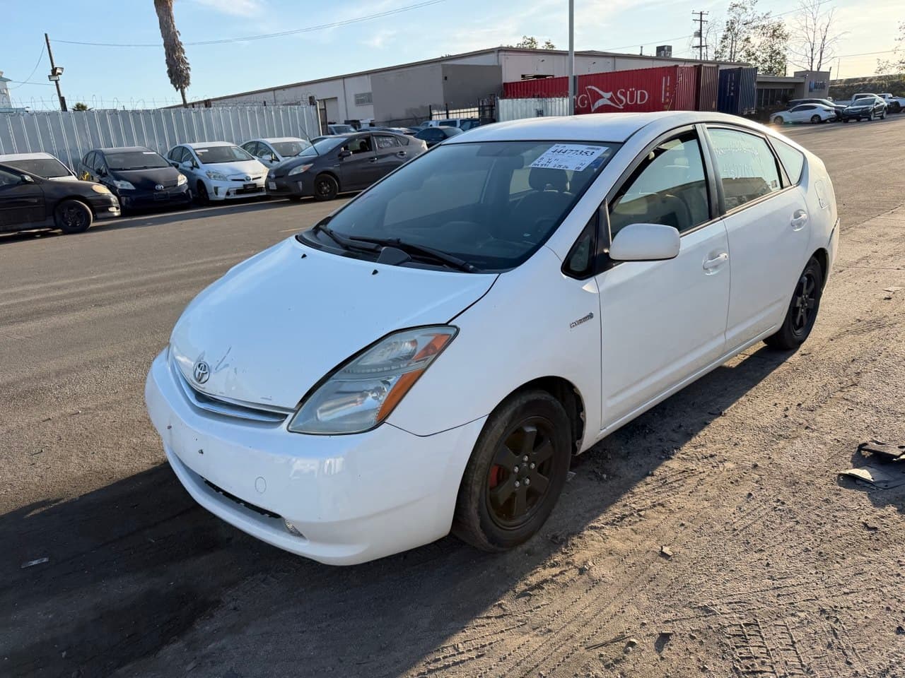 TOYOTA PRIUS - 1
